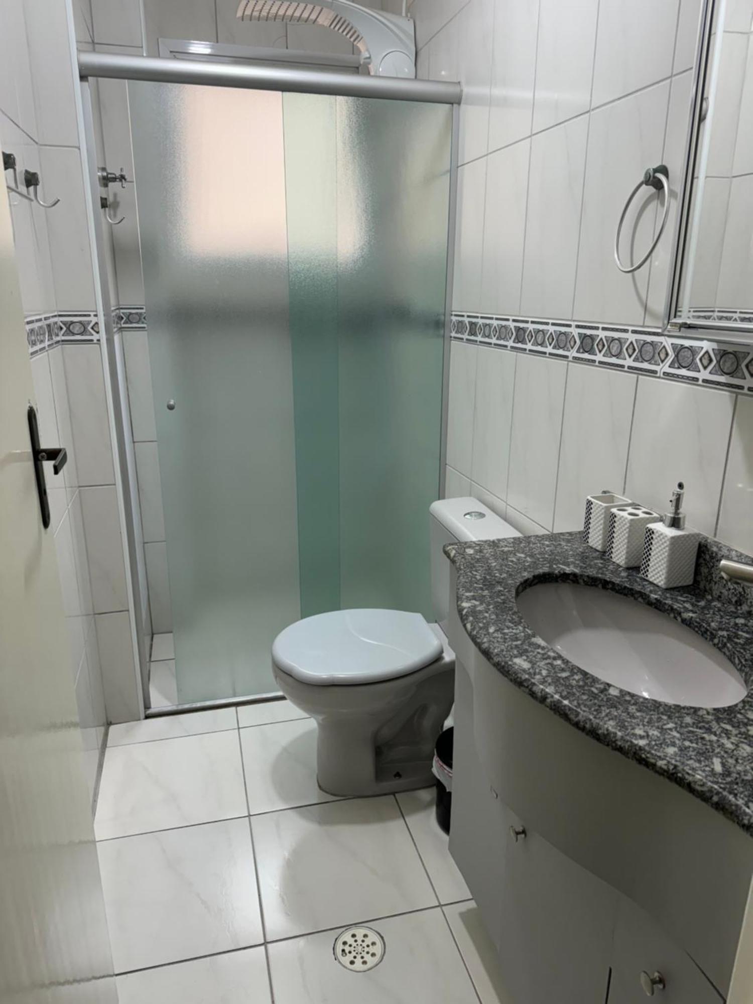 Apto Com Piscina, Churrasqueira, Ar Condicionado * Praia Grande (Santos)