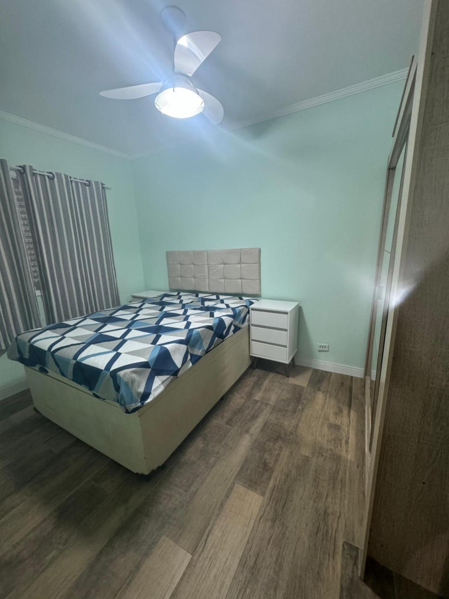 Apartamento Apto Com Piscina, Churrasqueira, Ar Condicionado