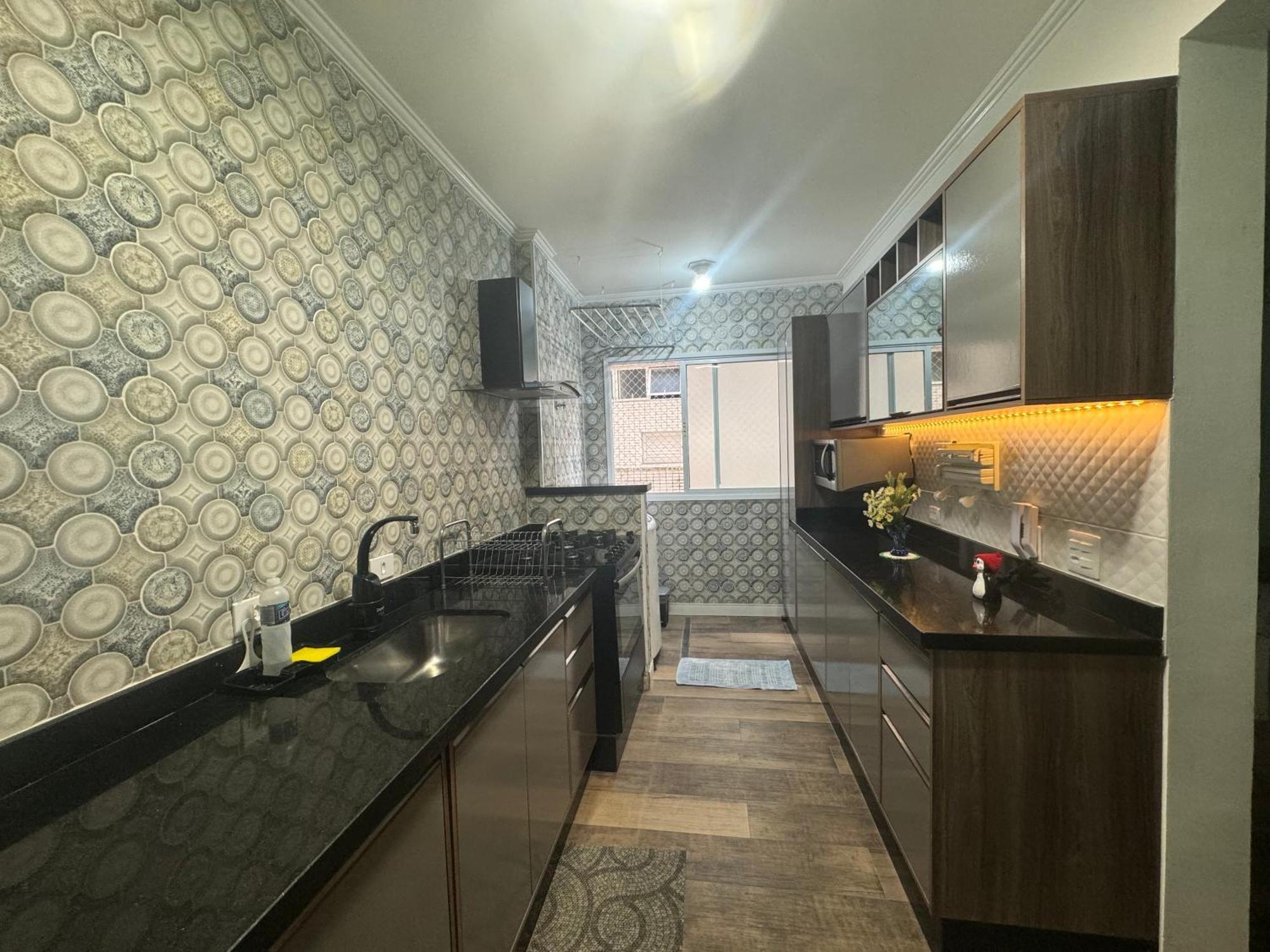 Apto Com Piscina, Churrasqueira, Ar Condicionado Apartamento