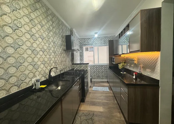 Apto Com Piscina, Churrasqueira, Ar Condicionado