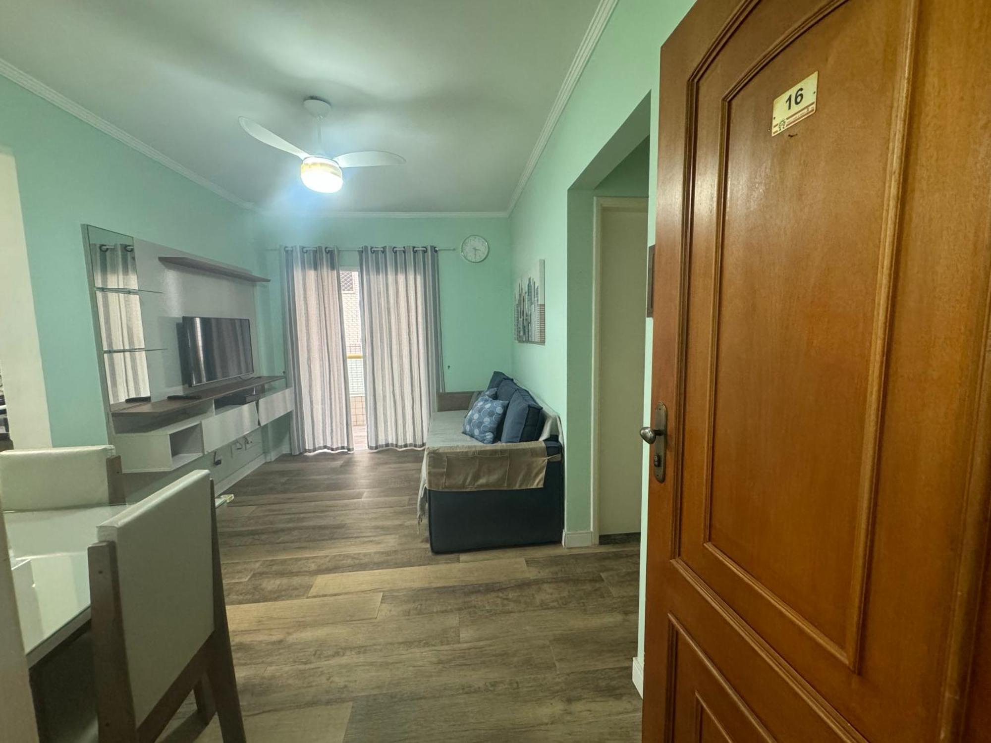 Apto Com Piscina, Churrasqueira, Ar Condicionado *